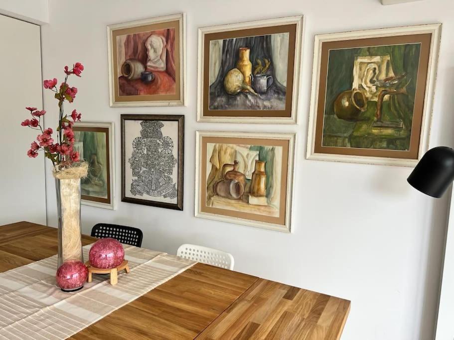 Kazanlak Large Guest House Apartment Near The Center With Full Kitchen & Dining Room, King Beds, Garden Patio, Free Parking & Self Check-In Exterior foto