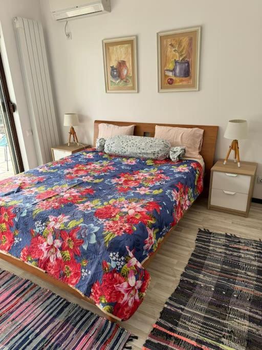 Kazanlak Large Guest House Apartment Near The Center With Full Kitchen & Dining Room, King Beds, Garden Patio, Free Parking & Self Check-In Exterior foto